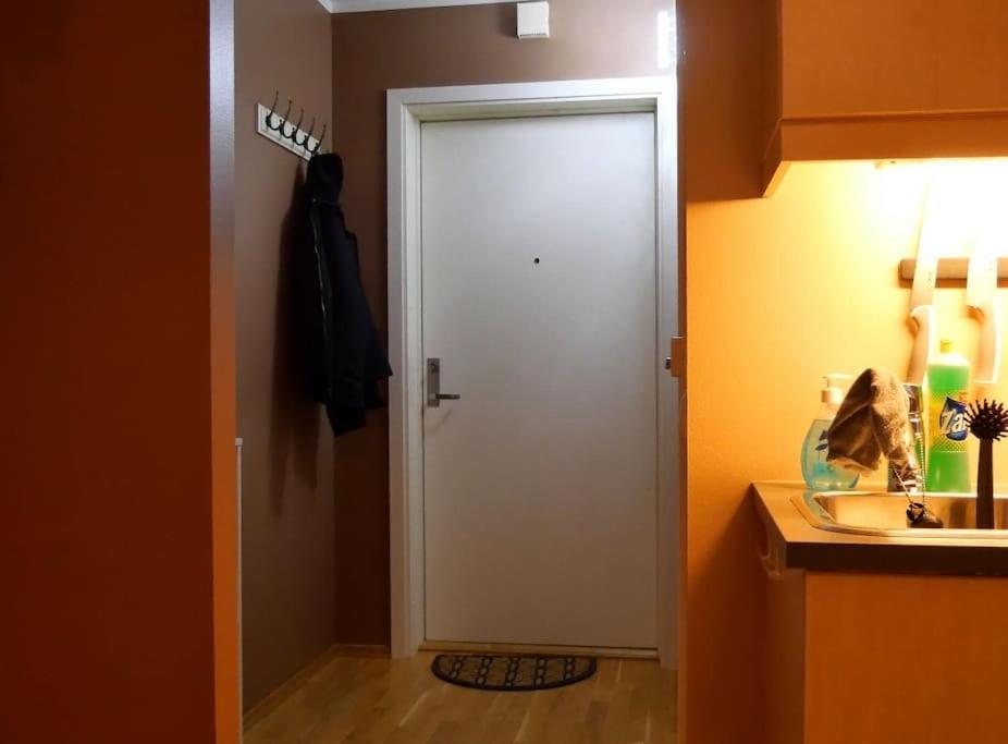 Modern And Central Apartment - Solsiden Trondheim - Up To 6 People Kültér fotó